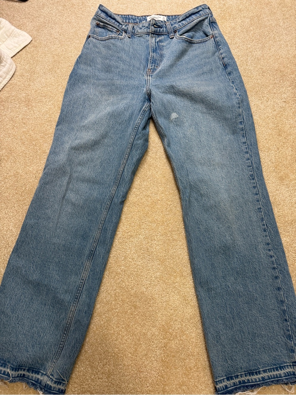 Abercrombie & Fitch Women's Bootcut Jeans in Medium Blue 28 R. See pics